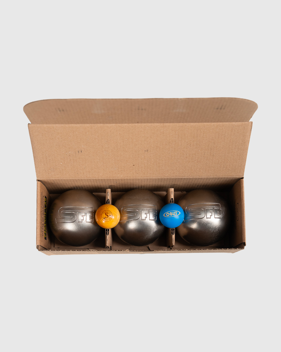 Boules de pétanque et but SFC 2026